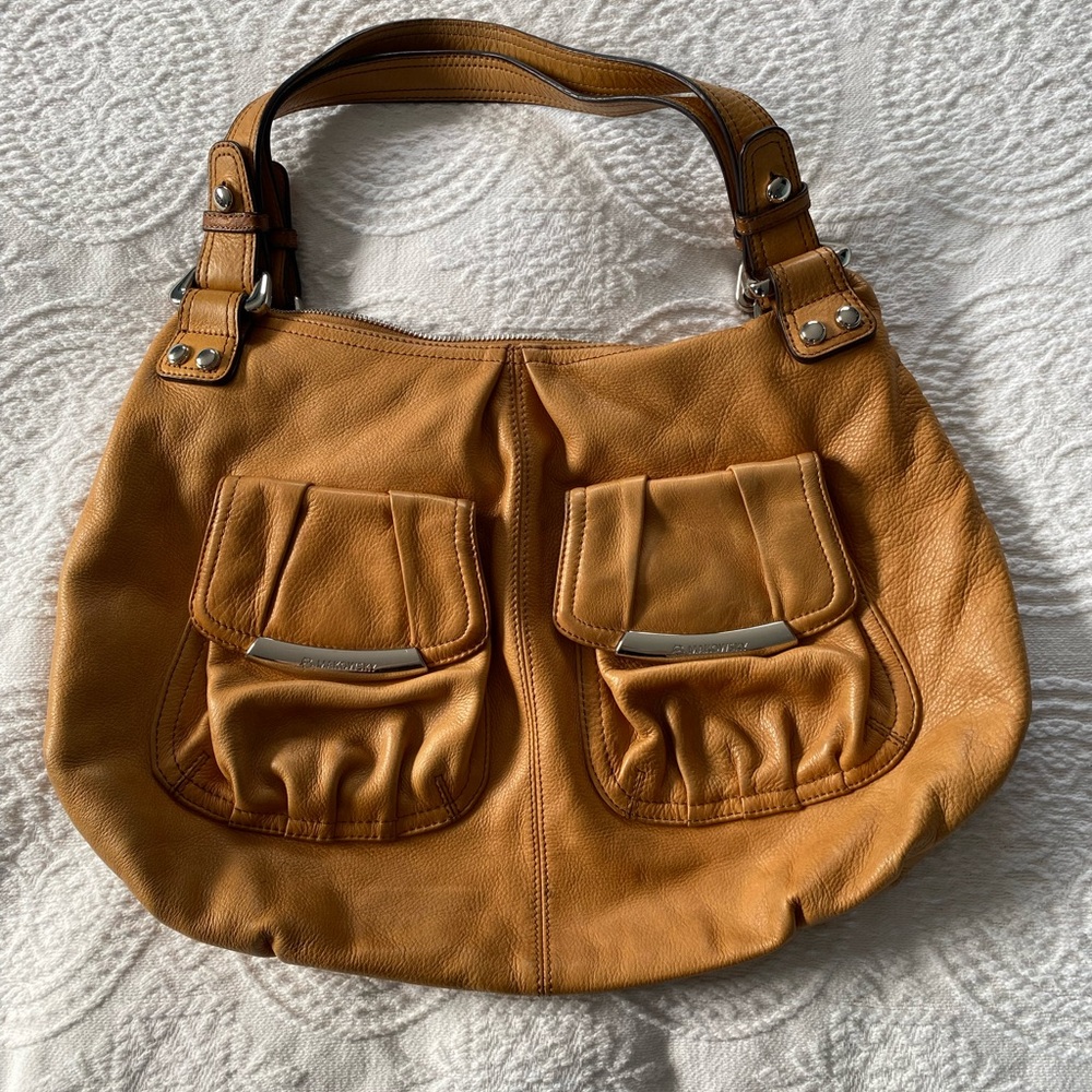 B Makowsky leather shoulder bag